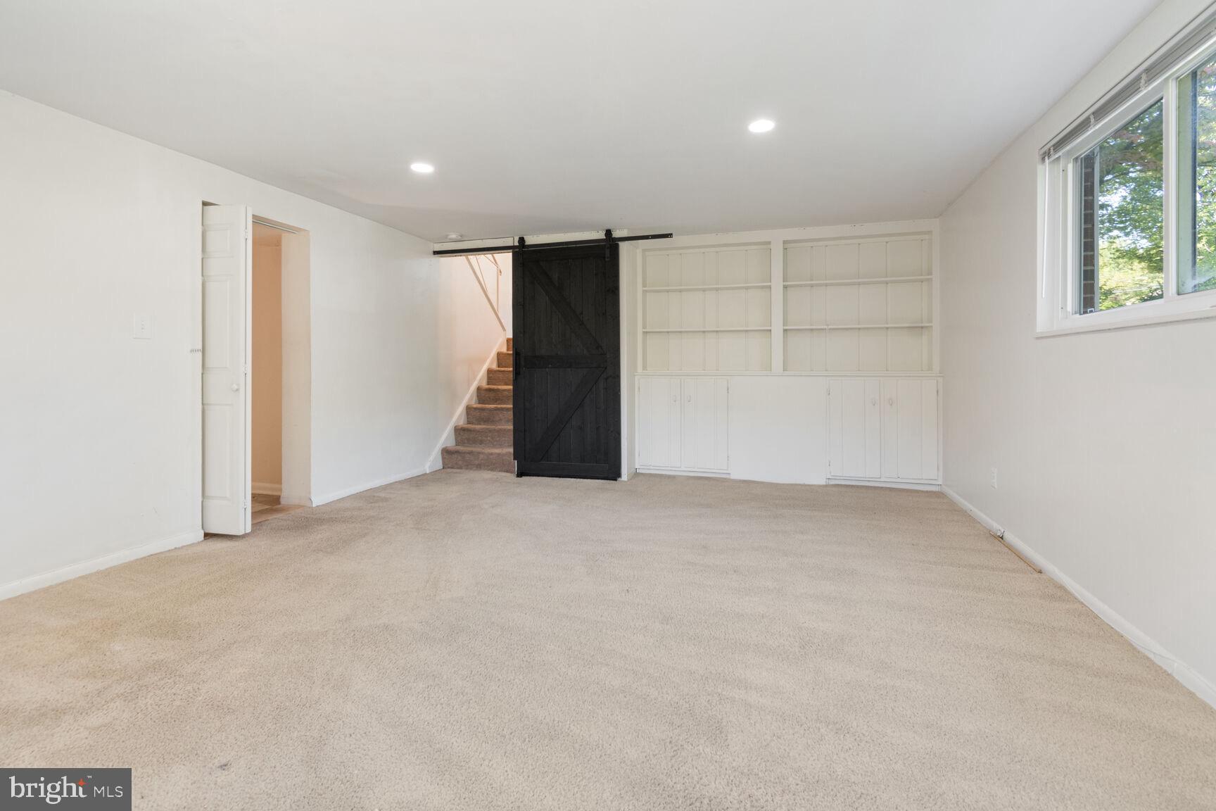 1306 CADDINGTON AVENUE