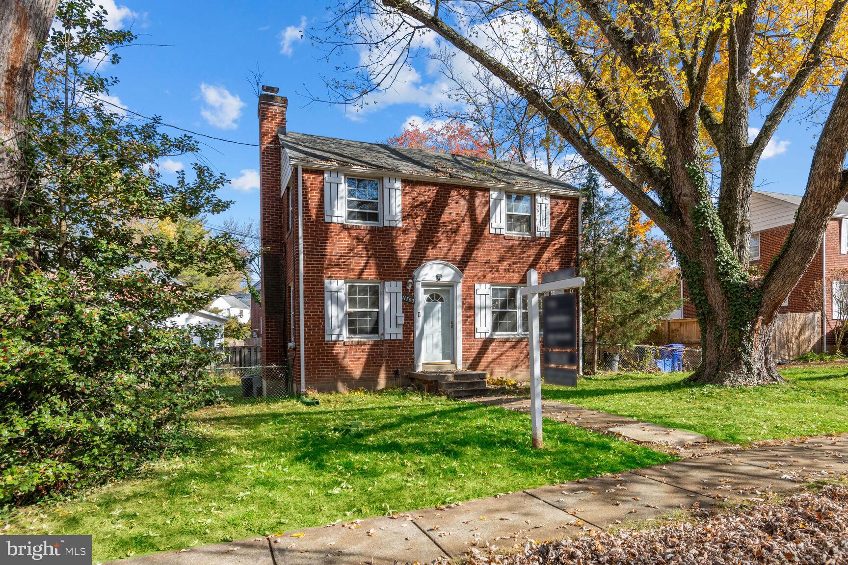 11703 Broadview ROAD