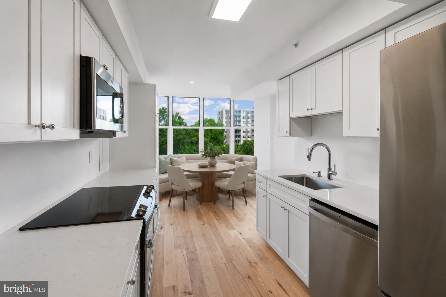 5000 BATTERY LANE 704