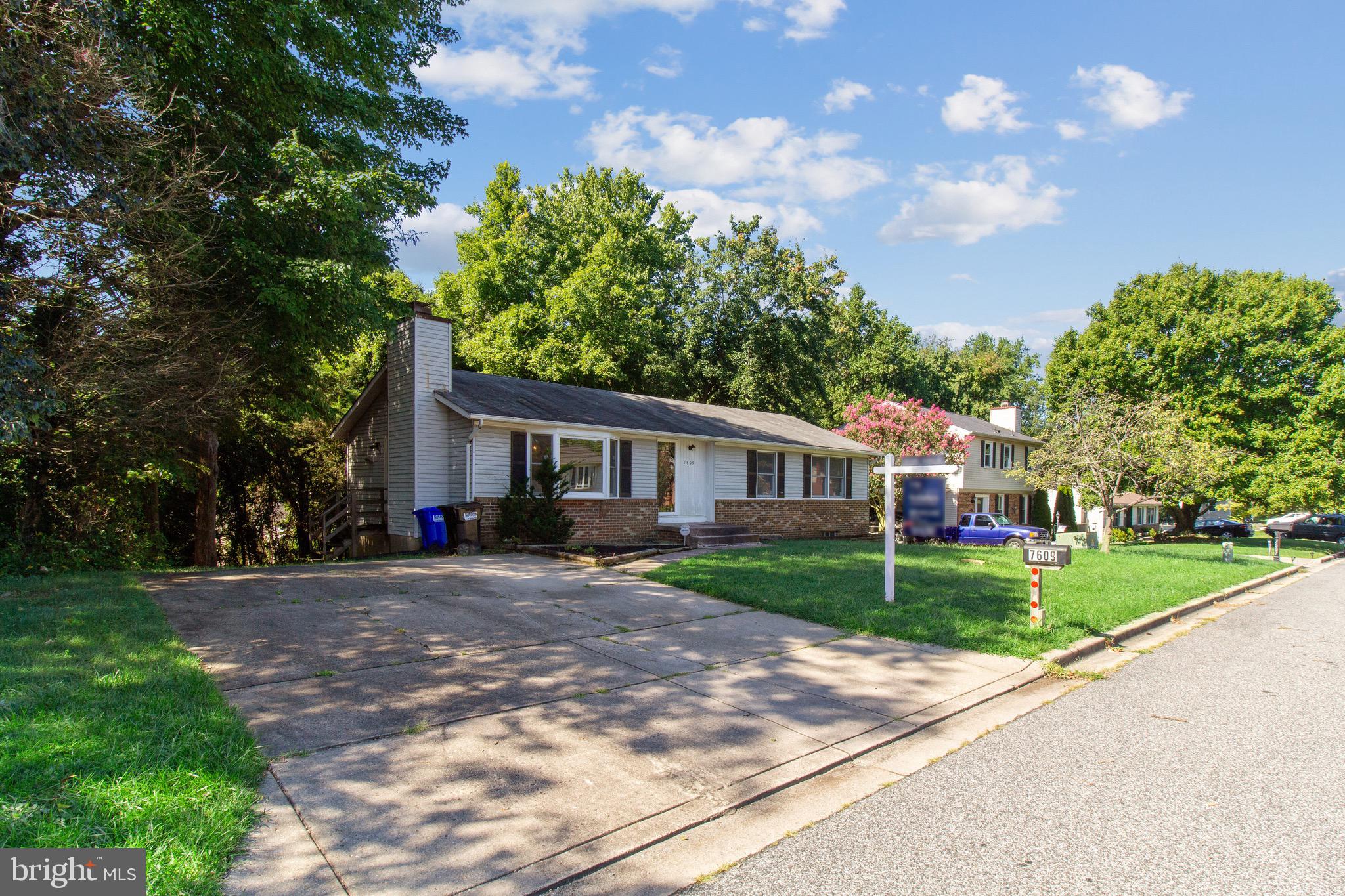 7609 BROOKLYN BRIDGE ROAD