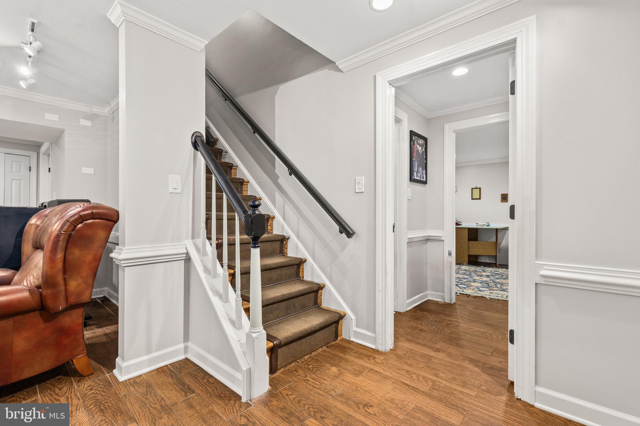 1263 DARTMOUTH COURT