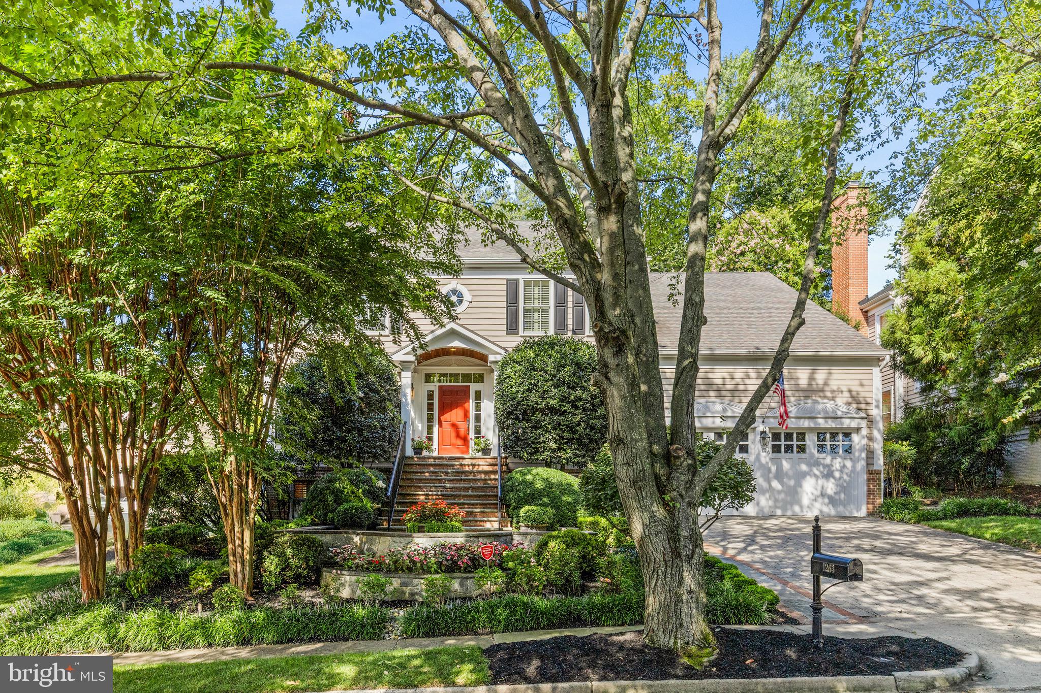 1263 DARTMOUTH COURT