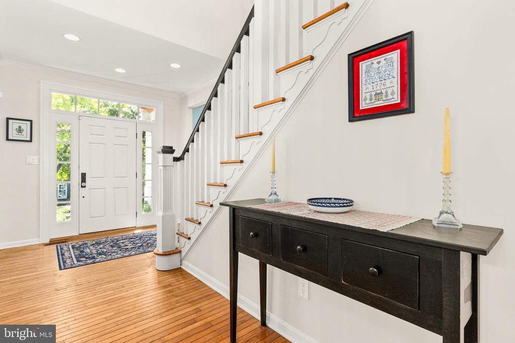 1263 DARTMOUTH COURT