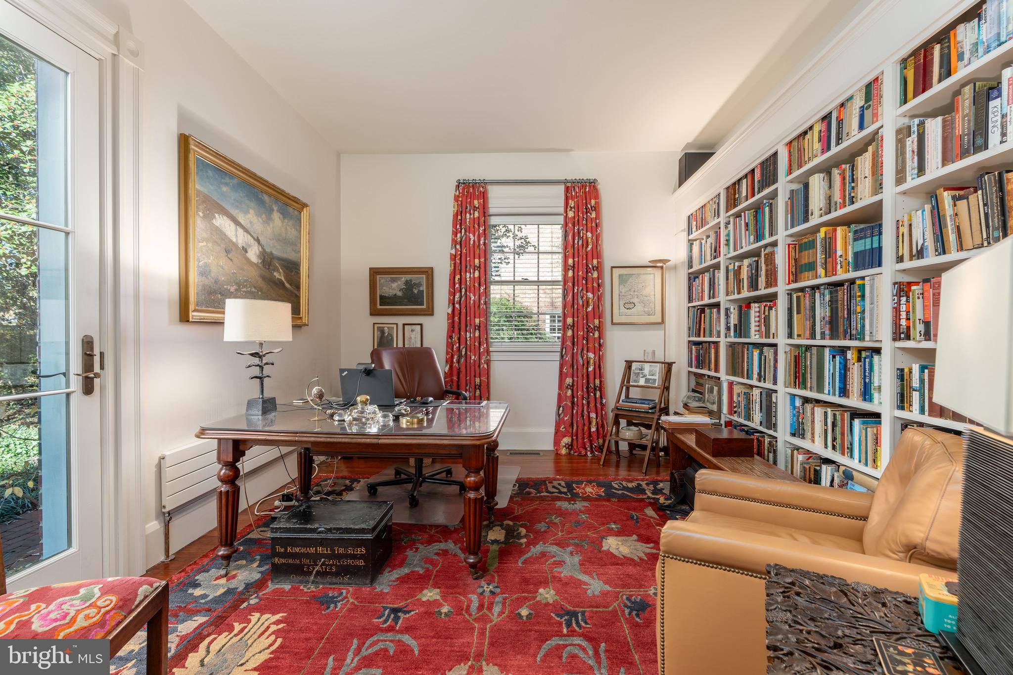 616 FORT WILLIAMS PARKWAY