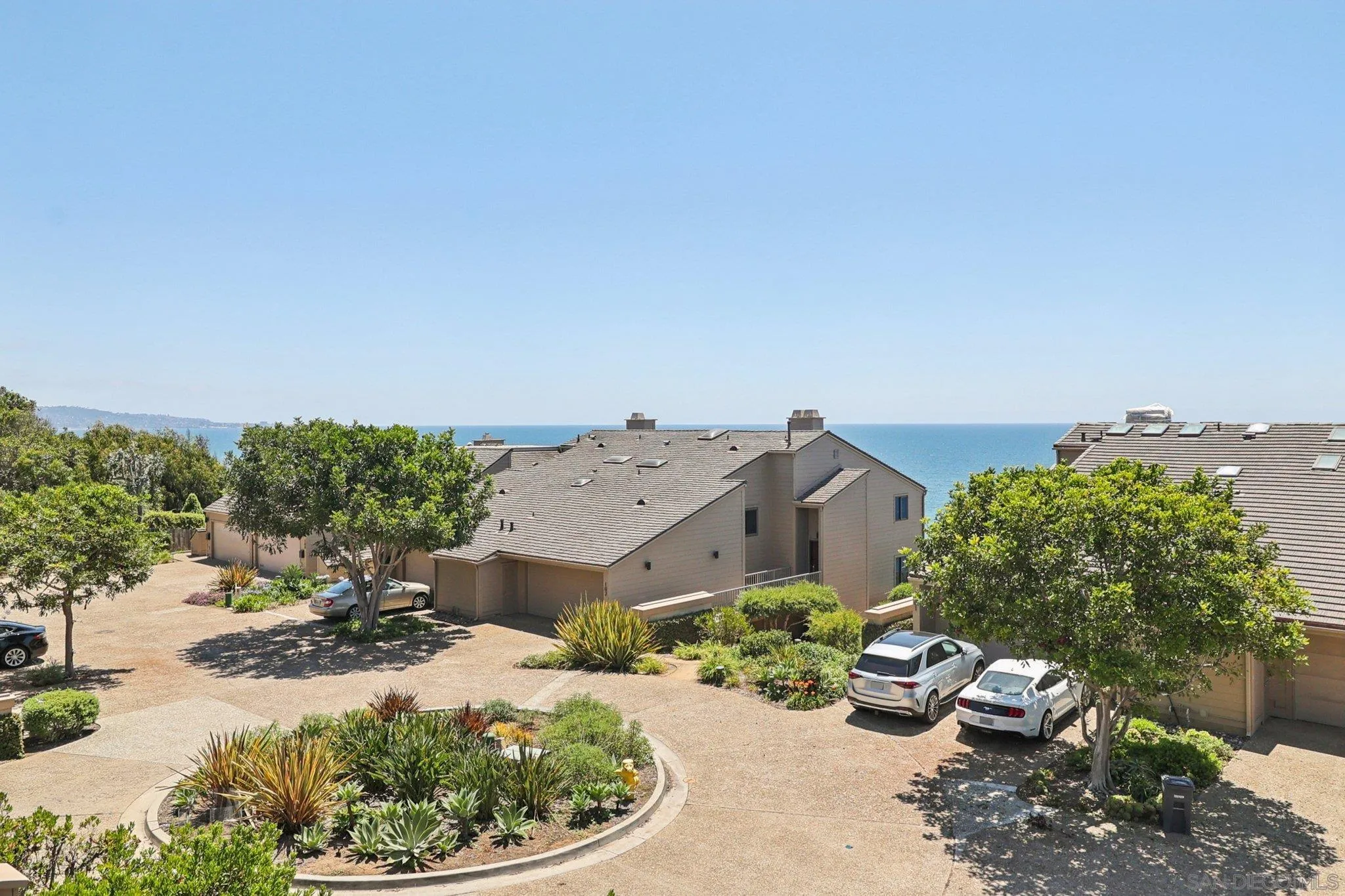 119 Spinnaker Ct