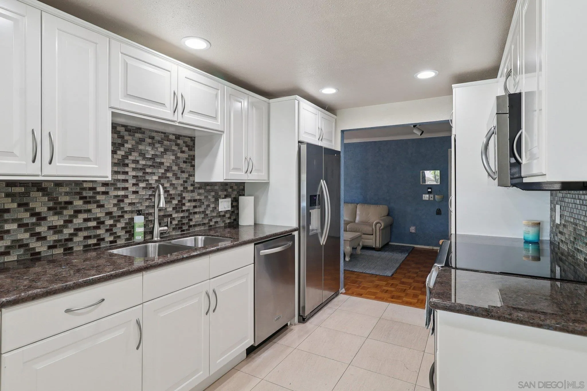119 Spinnaker Ct