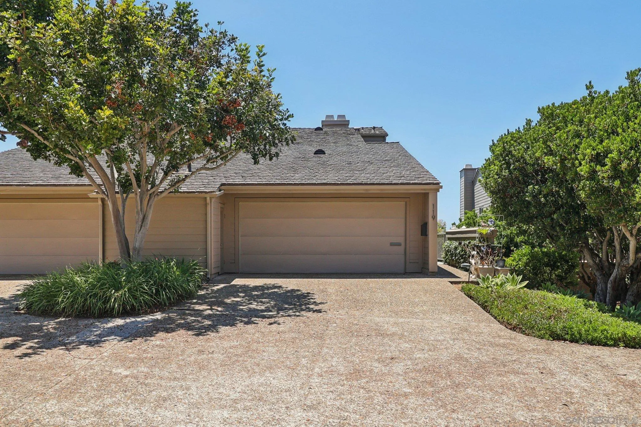 119 Spinnaker Ct