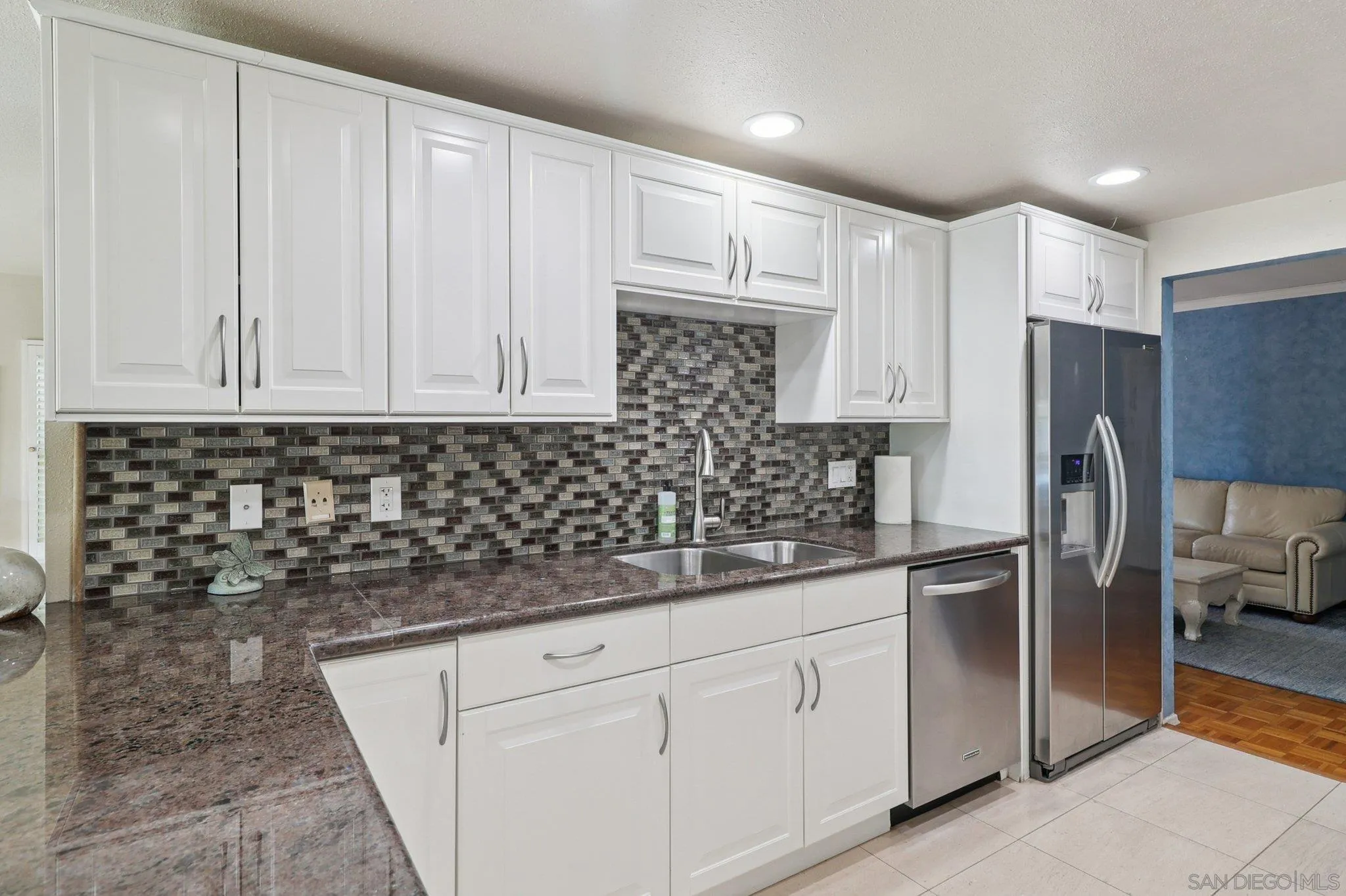 119 Spinnaker Ct