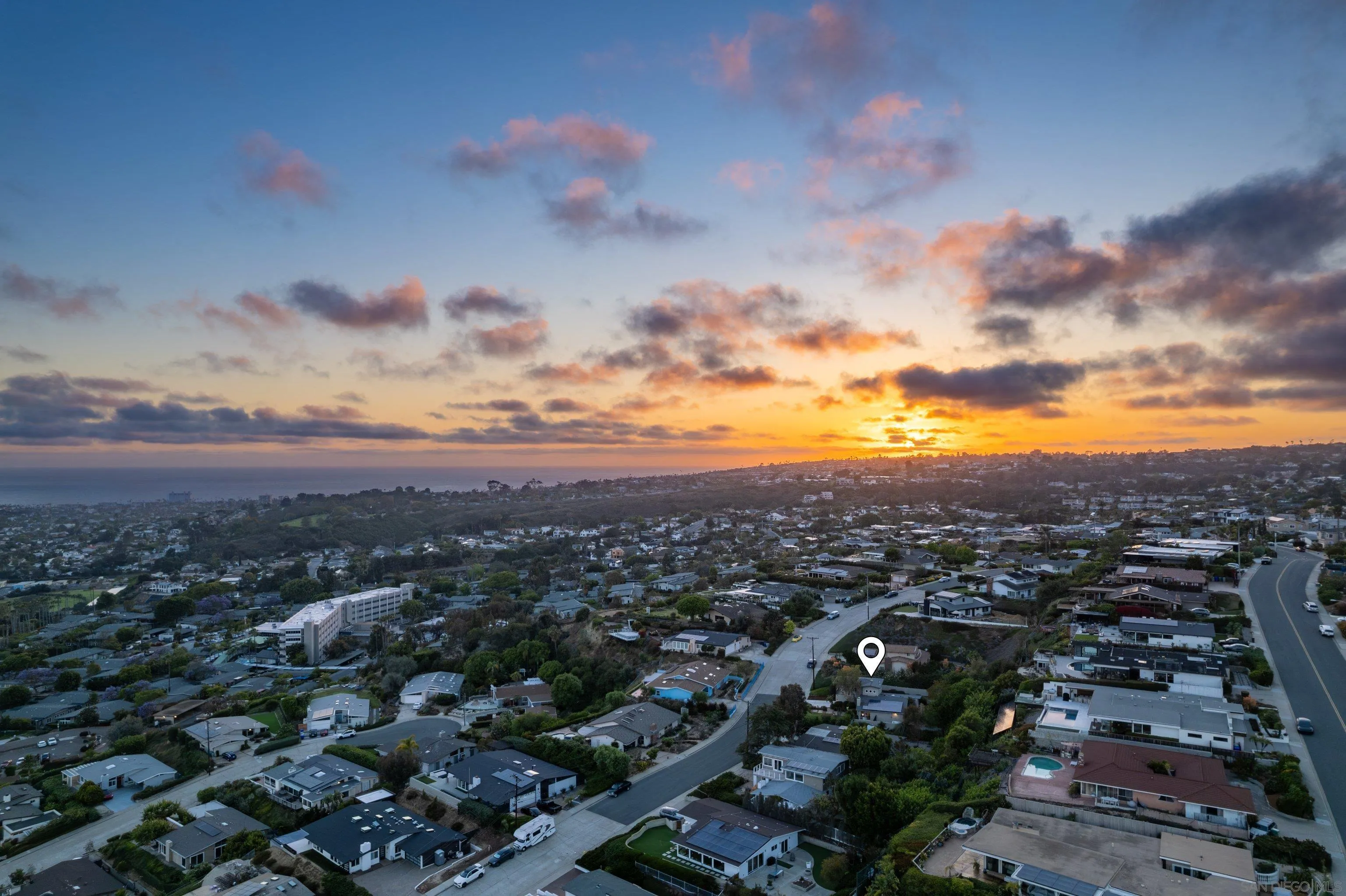 5145 San Aquario Dr