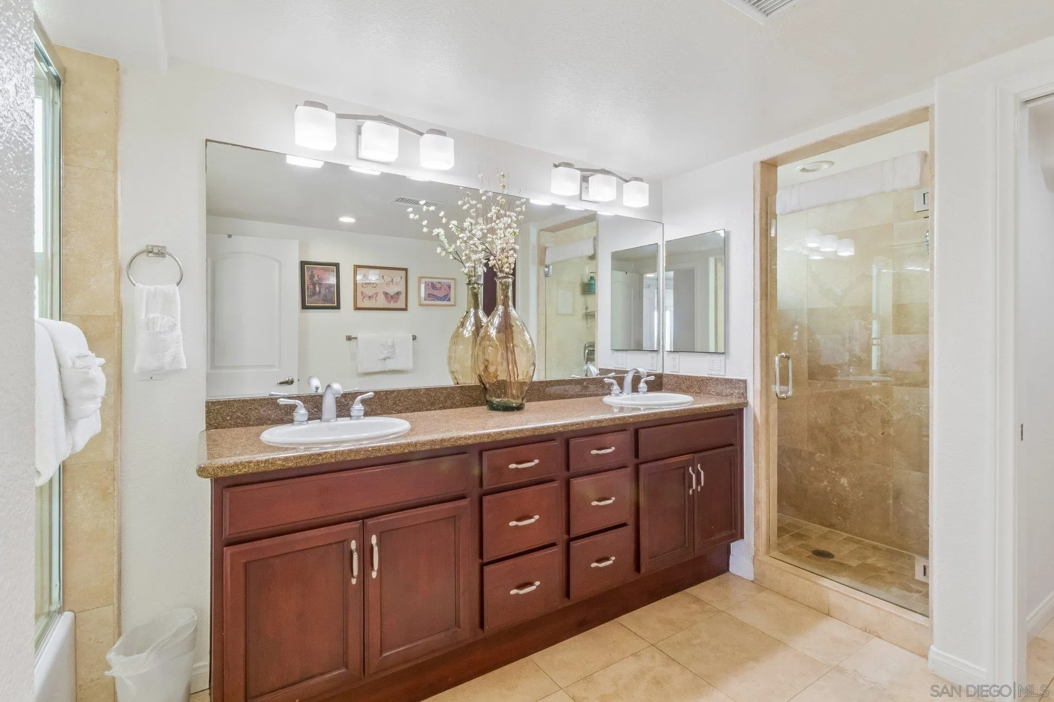702 Monterey Ct.