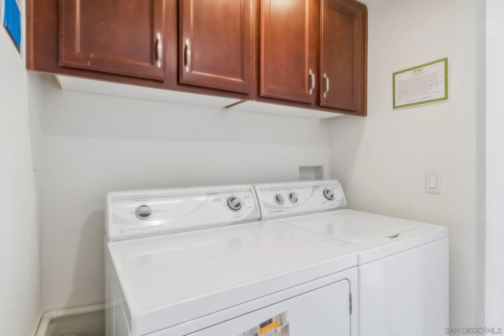 702 Monterey Ct.