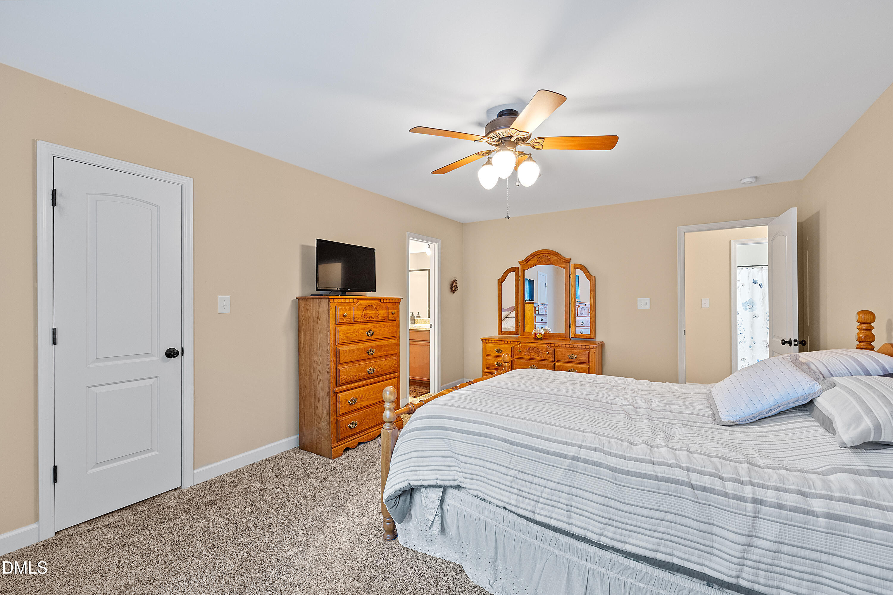 237 Hunter Lane