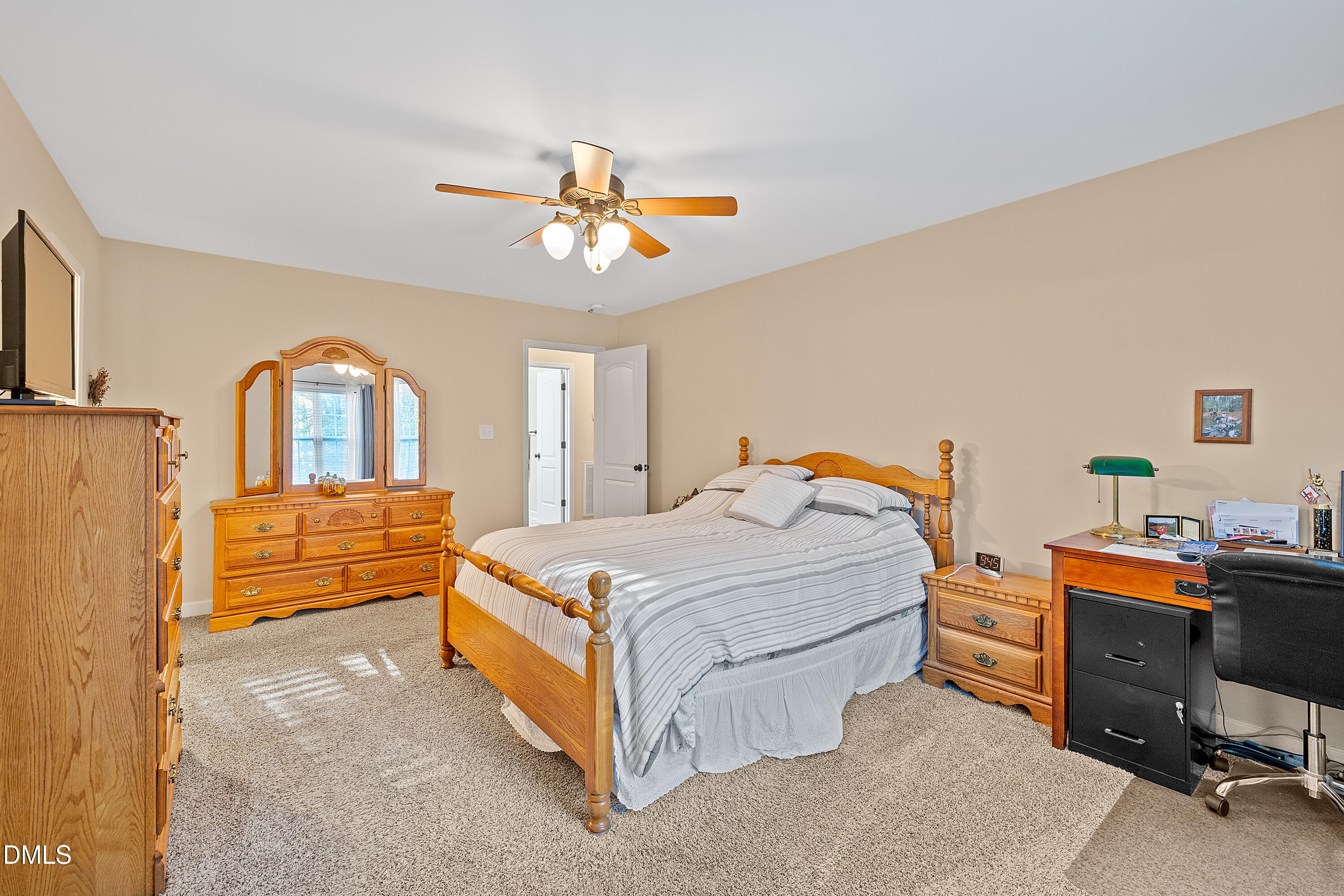 237 Hunter Lane