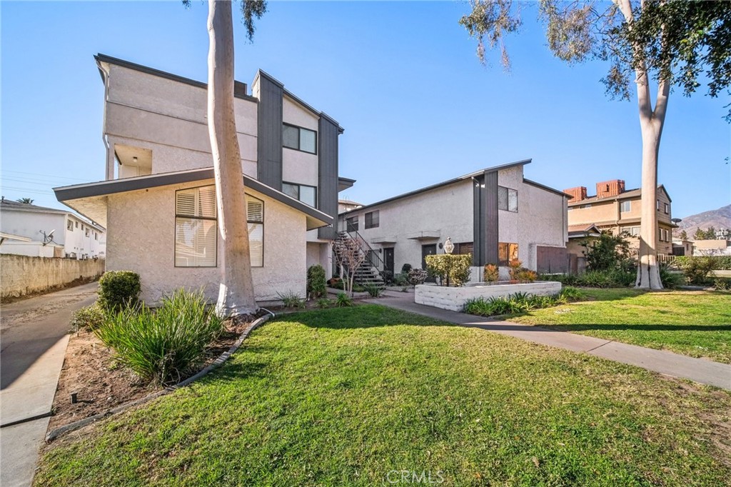141 N Parkwood Avenue 10