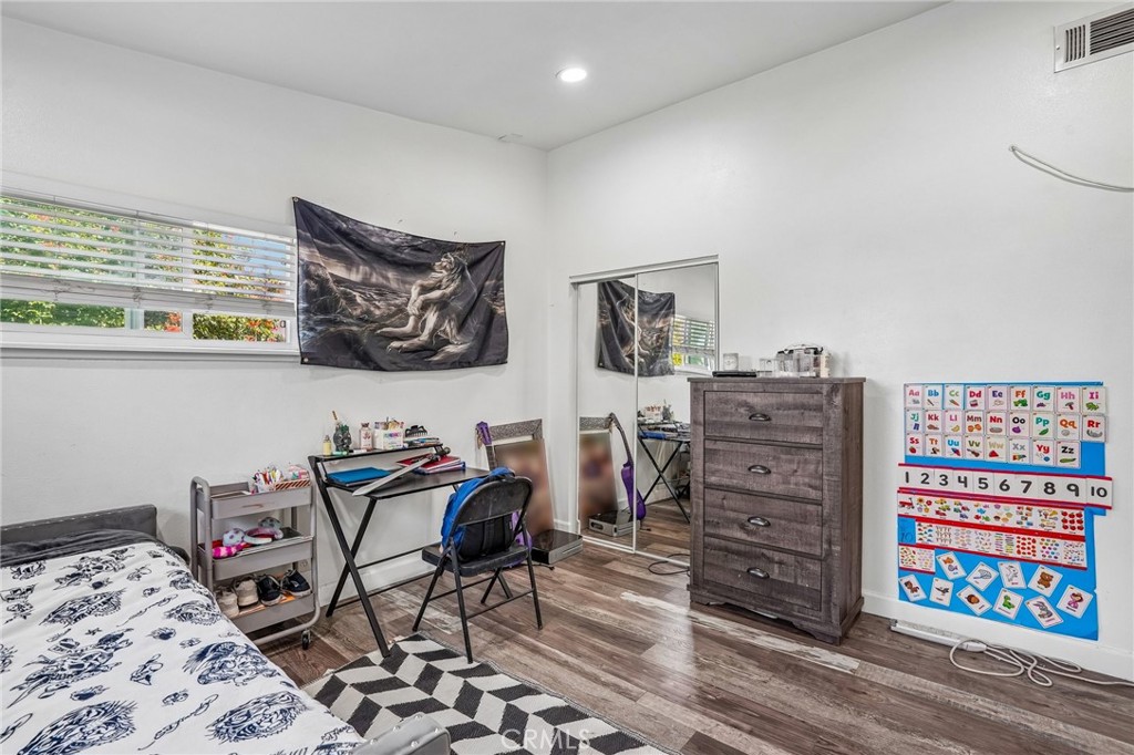 8014 Clarinda