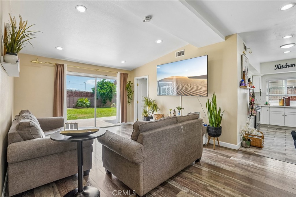 8014 Clarinda
