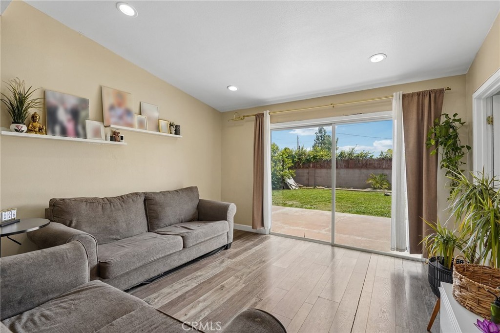 8014 Clarinda
