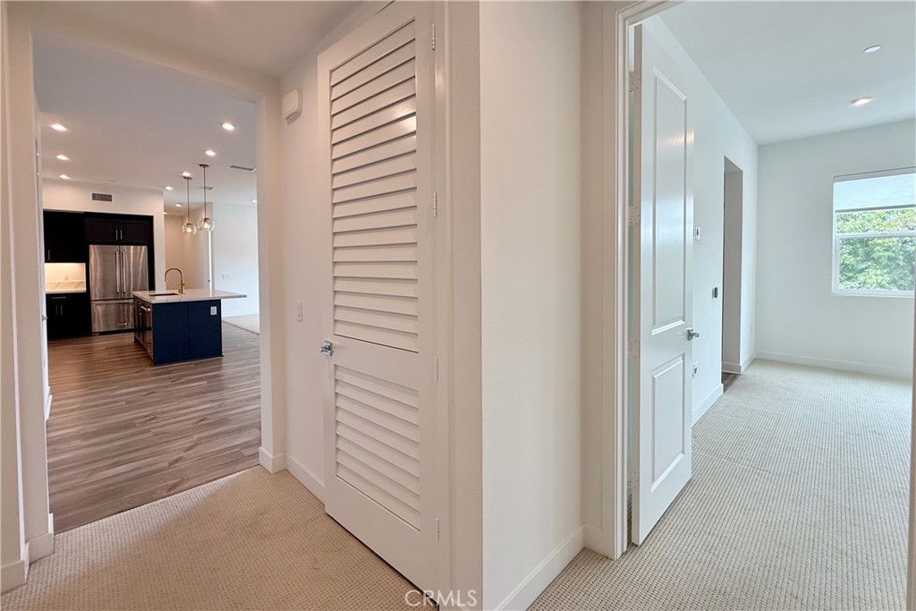 1130 S Urbana