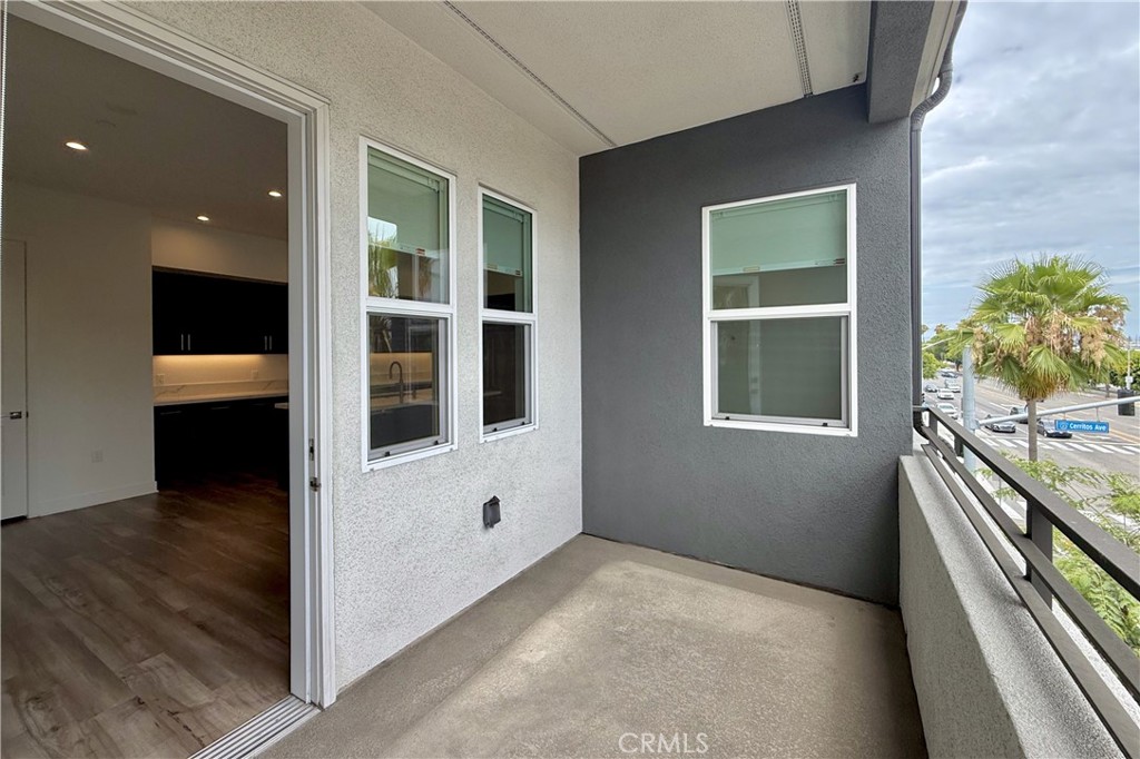 1130 S Urbana