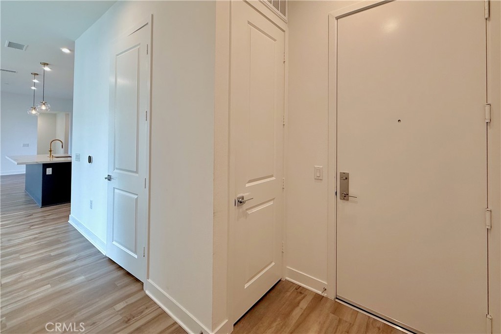 1130 S Urbana