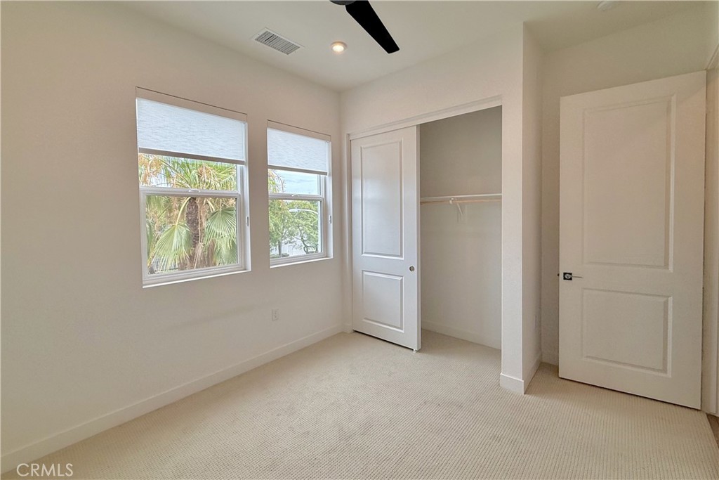 1130 S Urbana