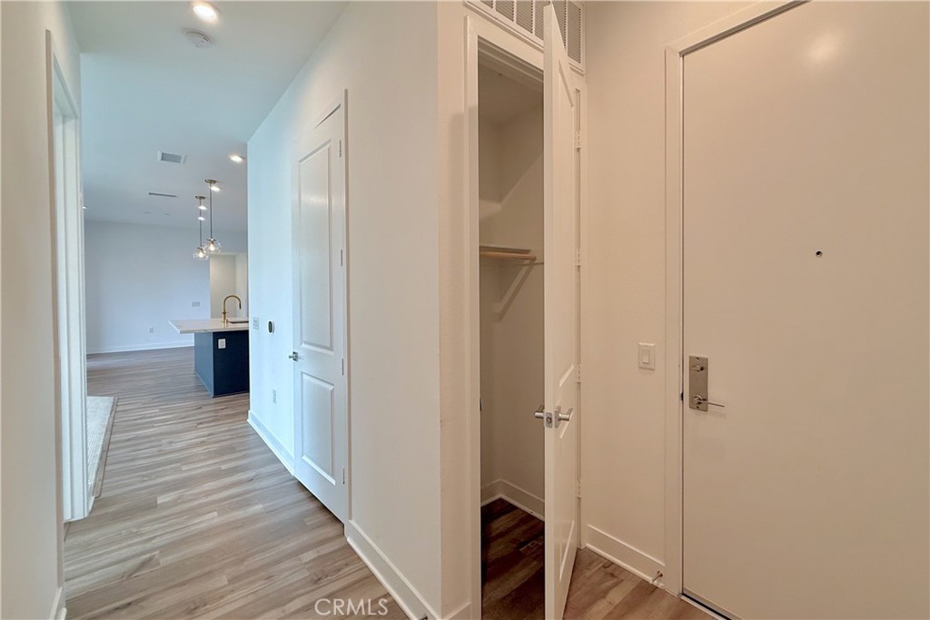 1130 S Urbana