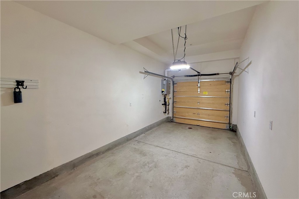 1130 S Urbana
