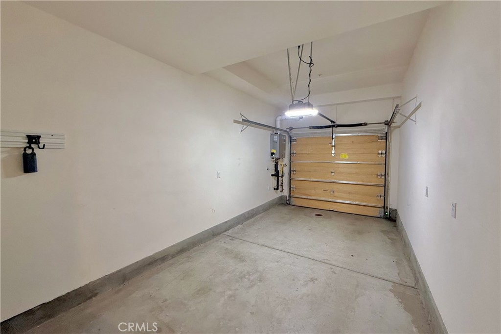 1130 S Urbana
