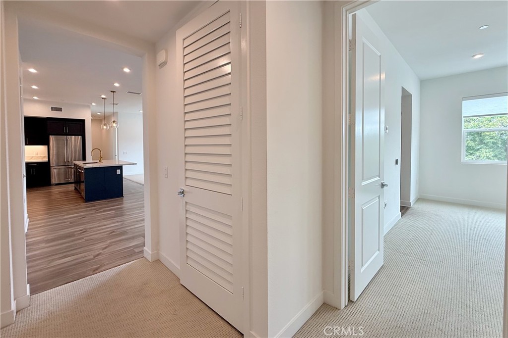 1130 S Urbana
