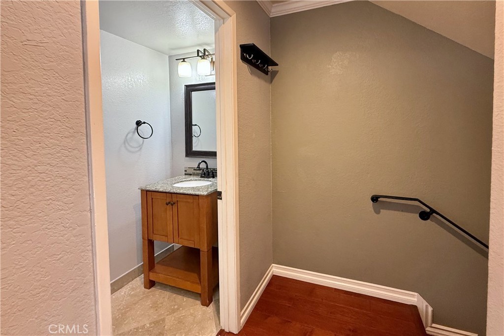 3935 W 182nd W