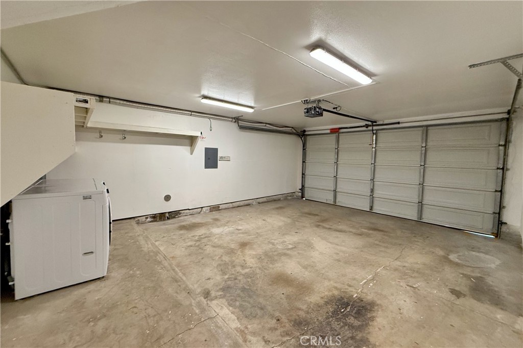 3935 W 182nd W