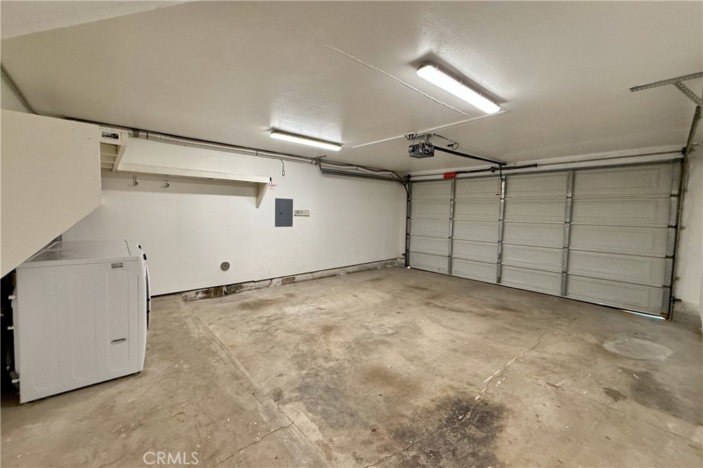 3935 W 182nd W
