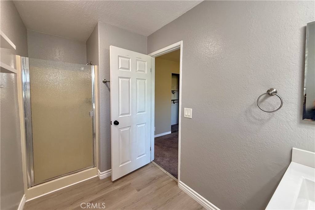 3935 W 182nd W