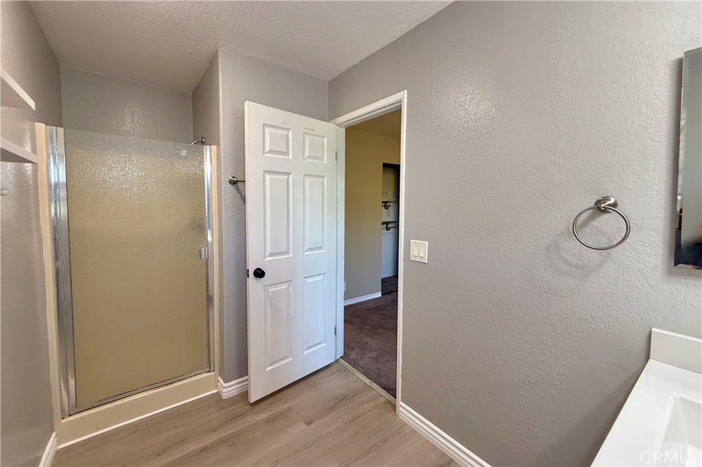 3935 W 182nd W