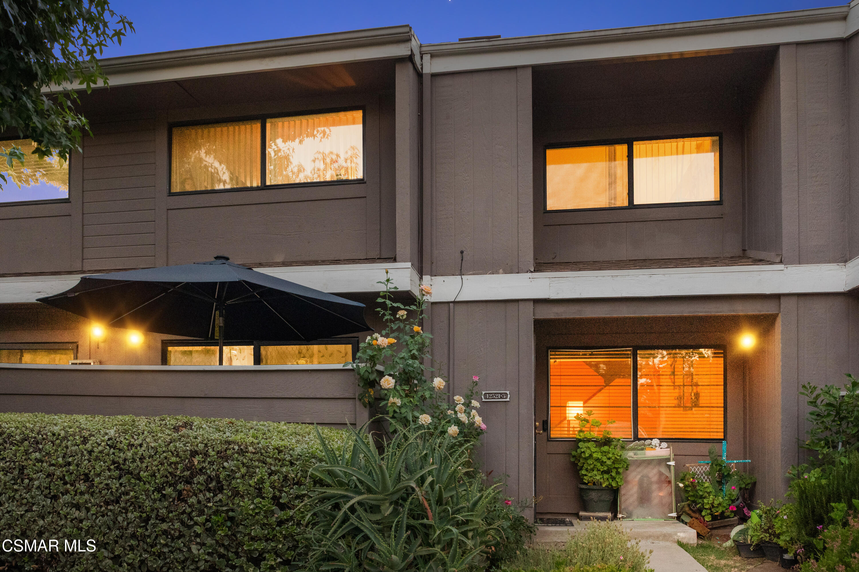 12521 Bradley Avenue, 3