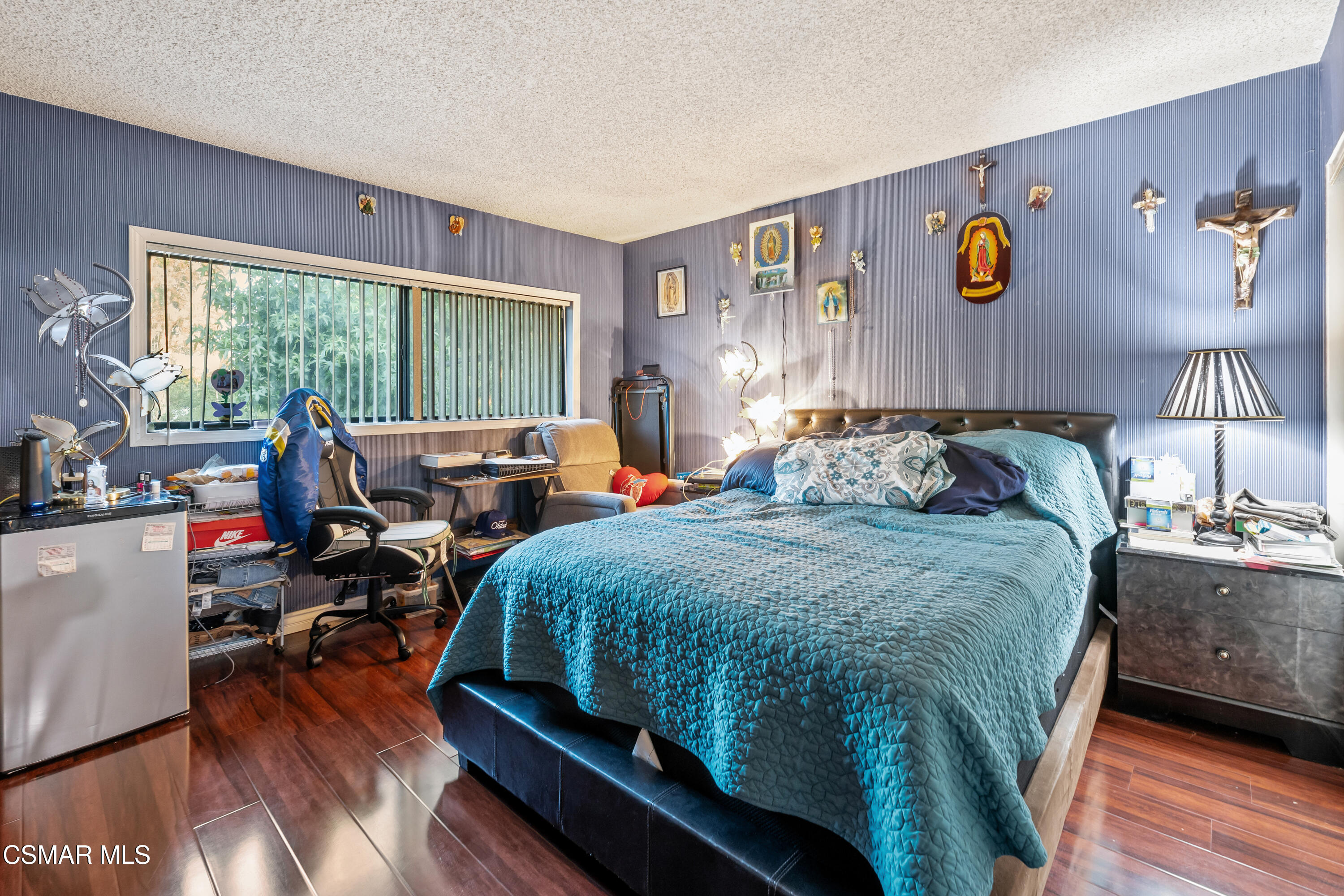 12521 Bradley Avenue, 3