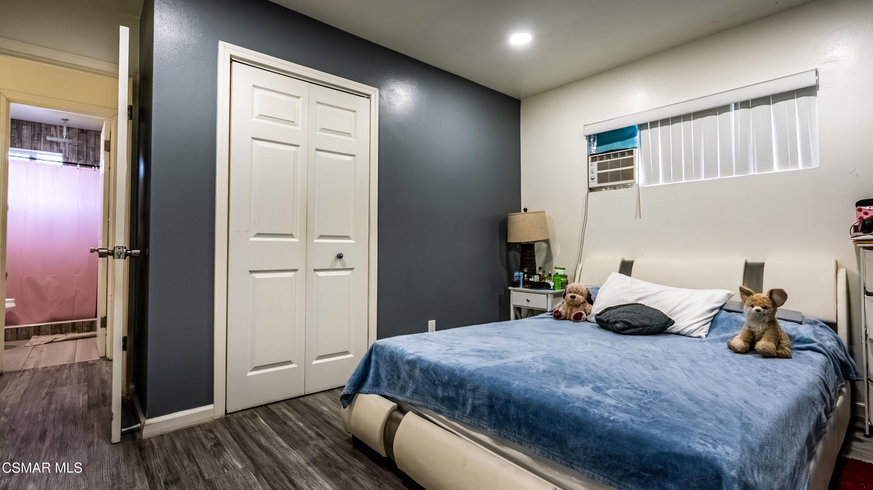 1163 W Ventura Street