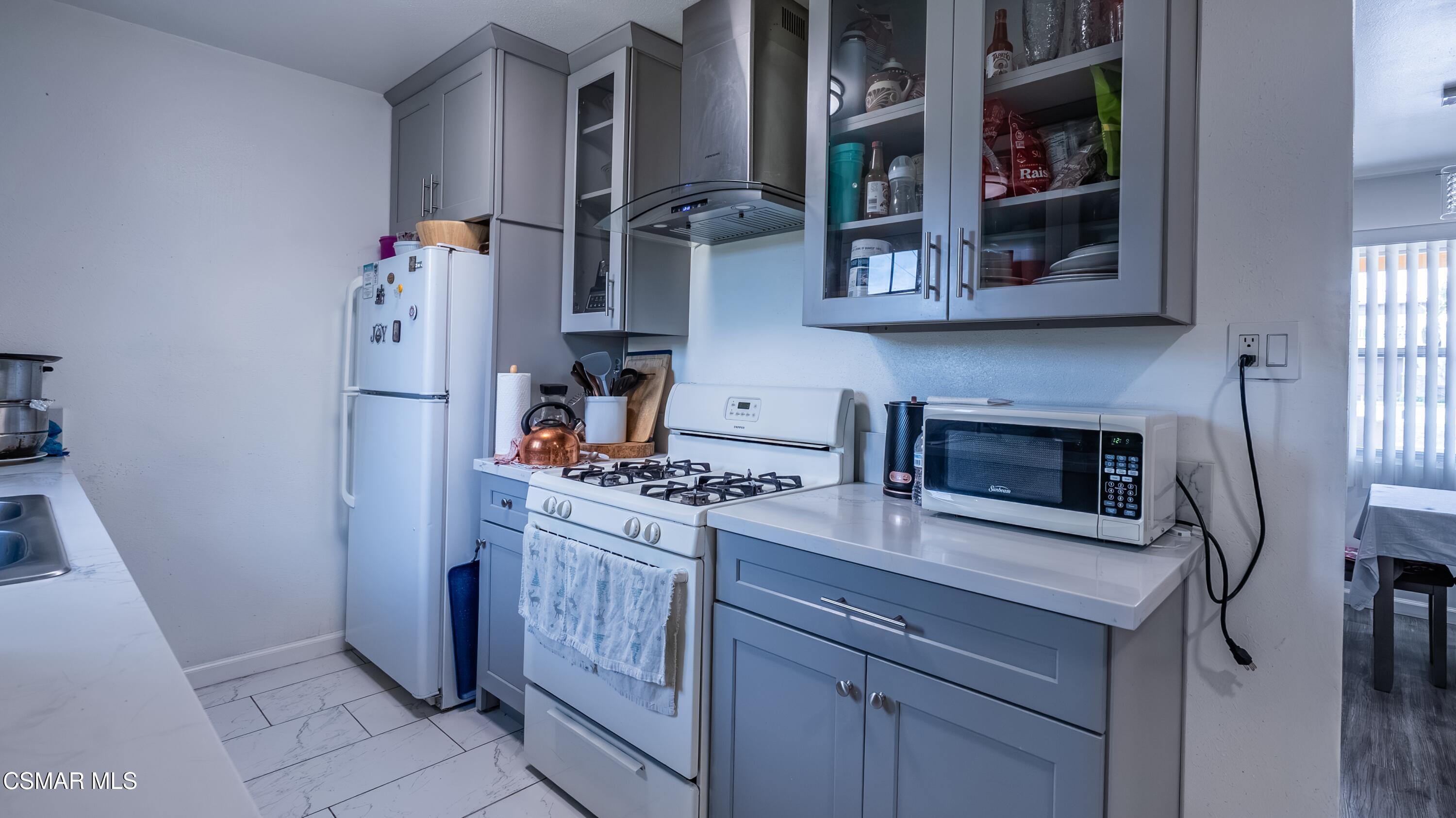 1163 W Ventura Street