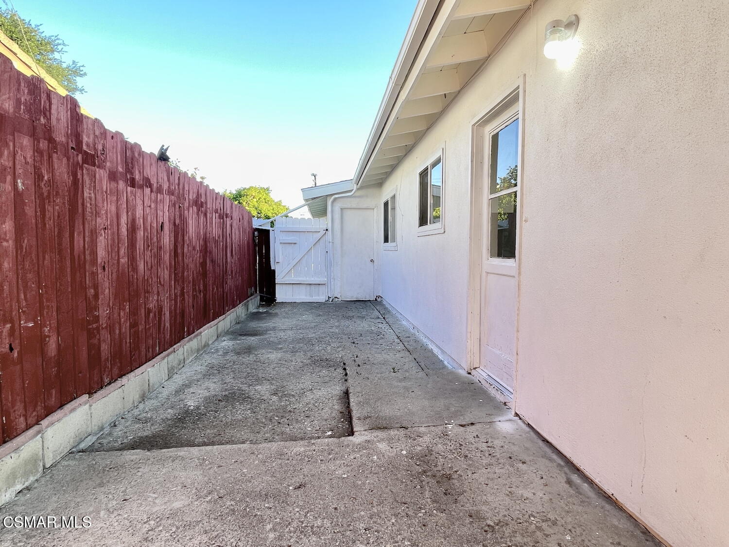 305 Sherman Avenue
