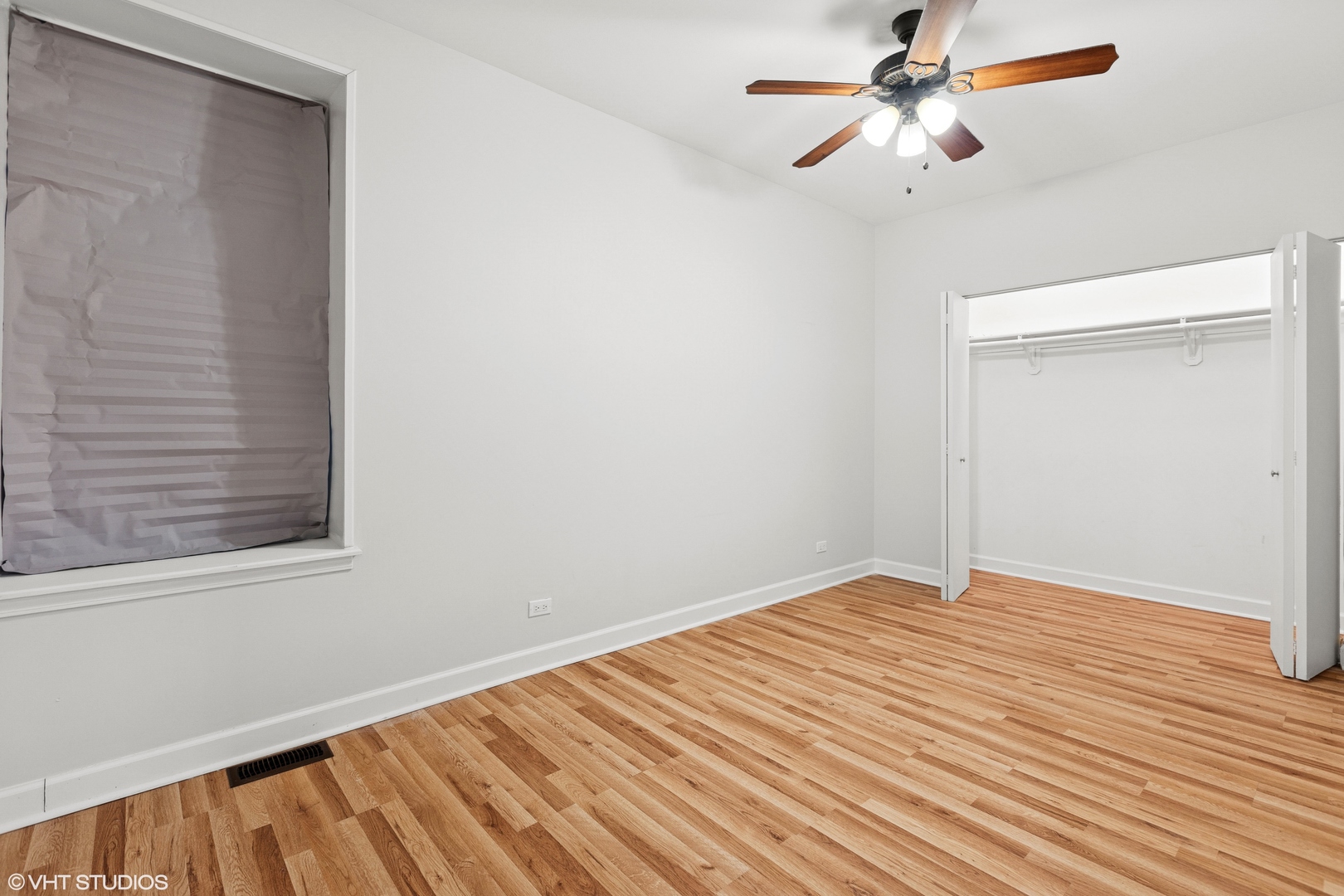 3706 S King Drive Unit: 1B