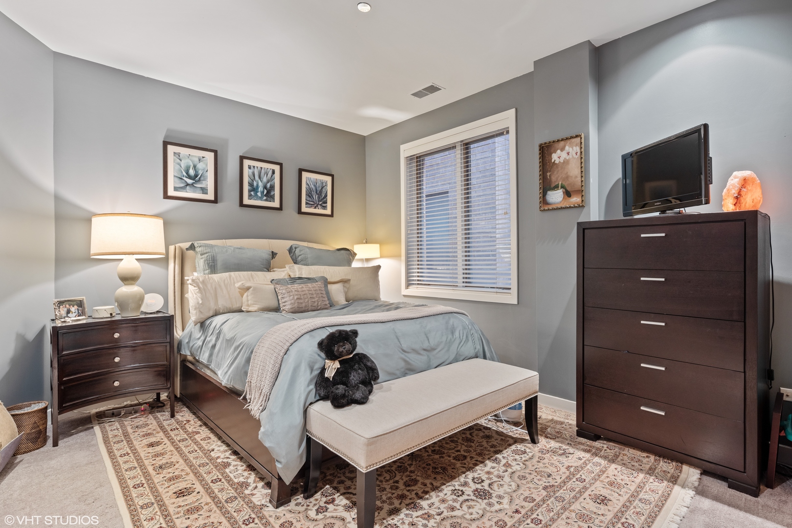 2700 N HALSTED Street Unit: 312