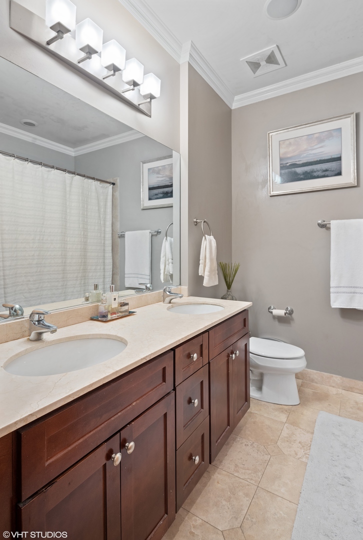 2700 N HALSTED Street Unit: 312