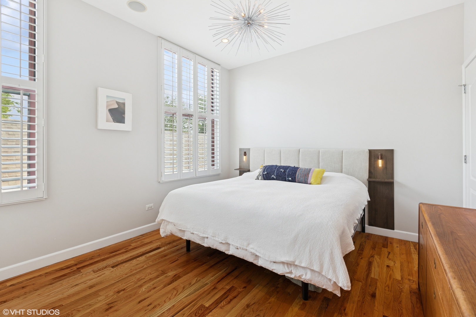 2300 W Armitage Avenue Unit: 7