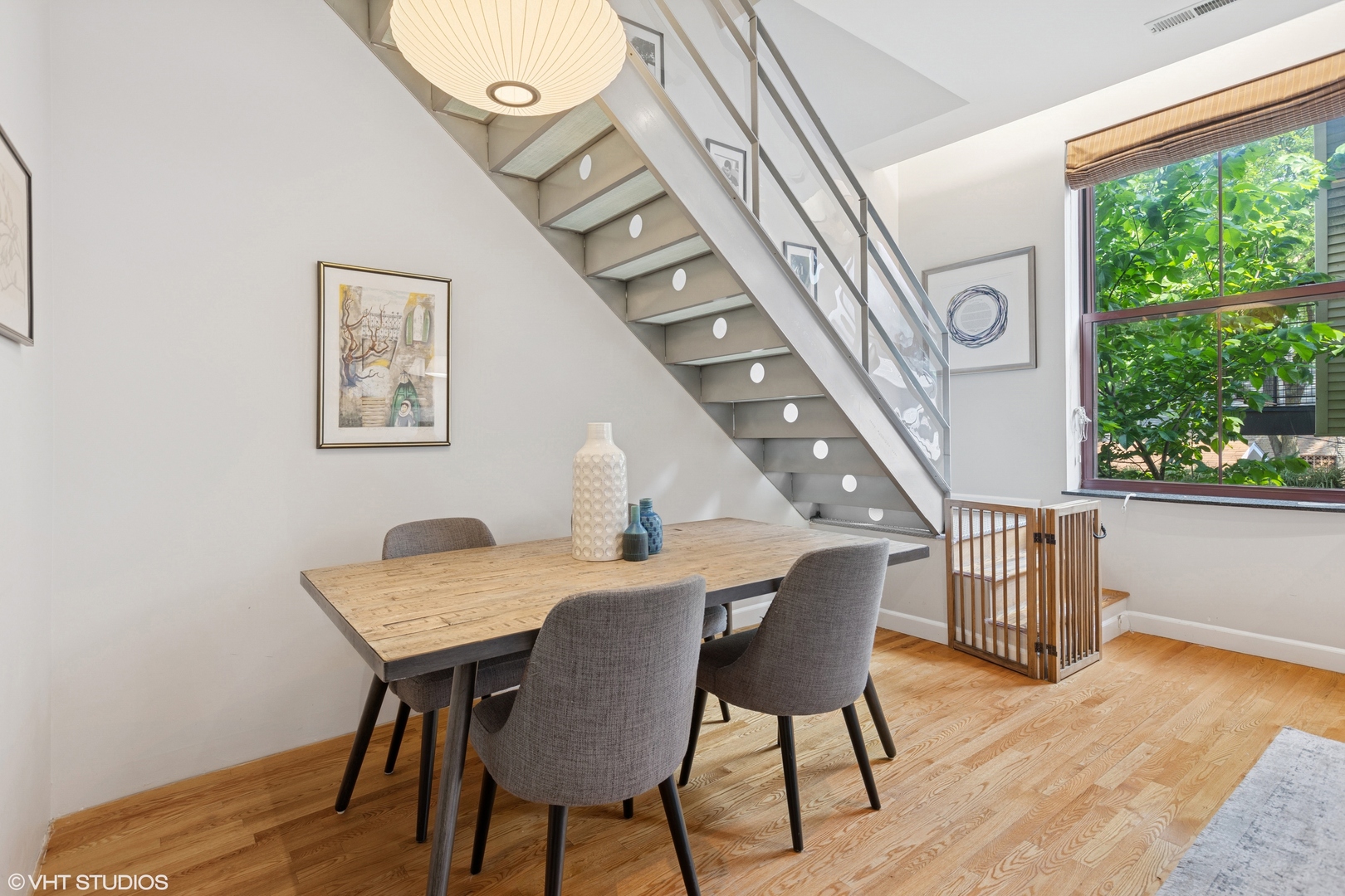 2300 W Armitage Avenue Unit: 7