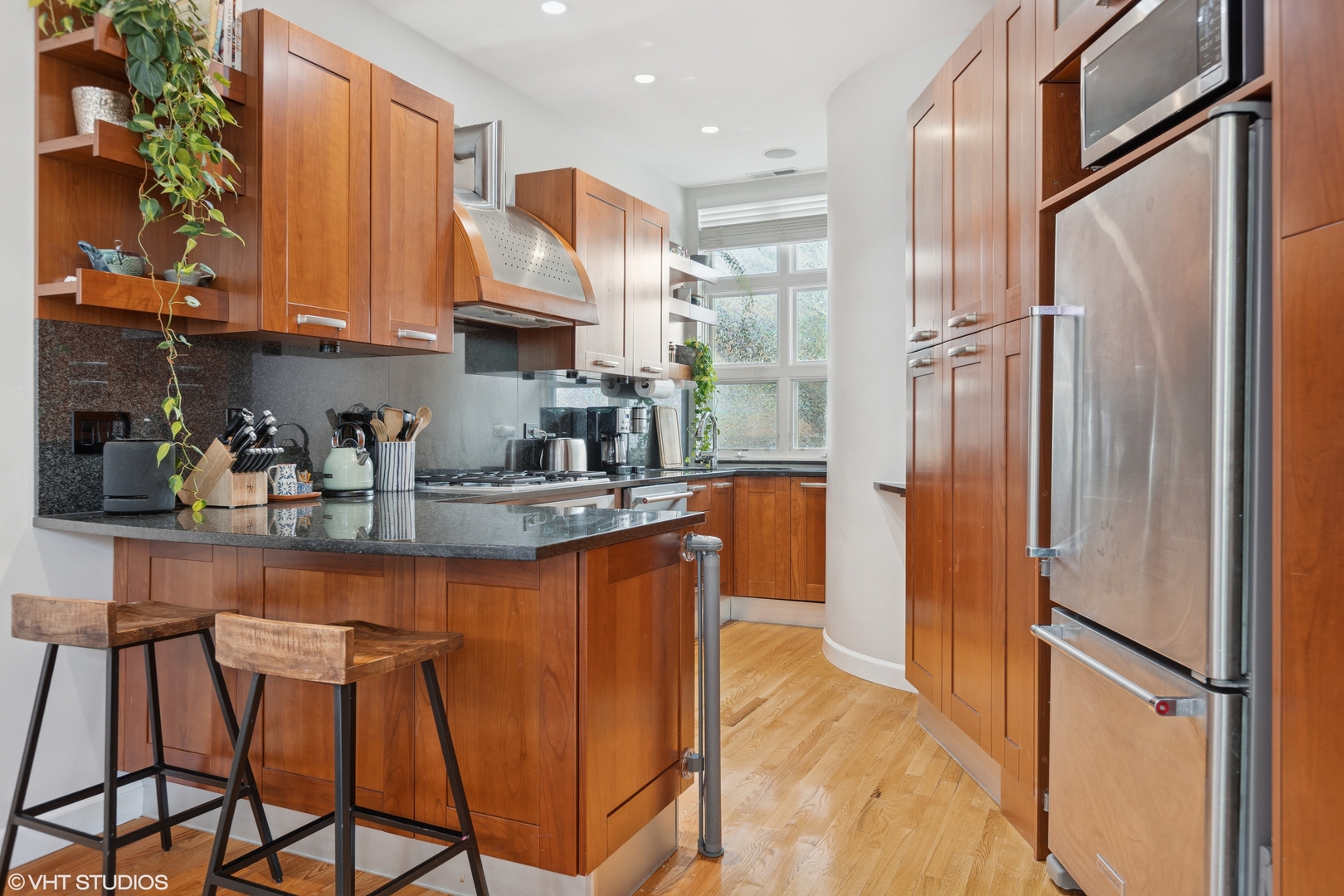 2300 W Armitage Avenue Unit: 7