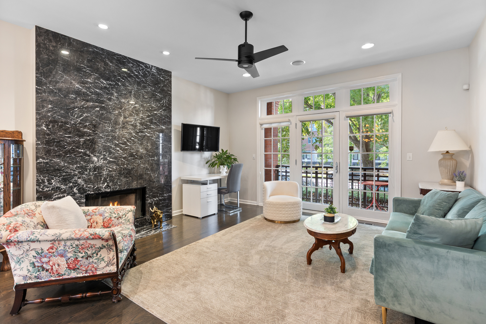 2729 N Sheffield Avenue Unit: 1S