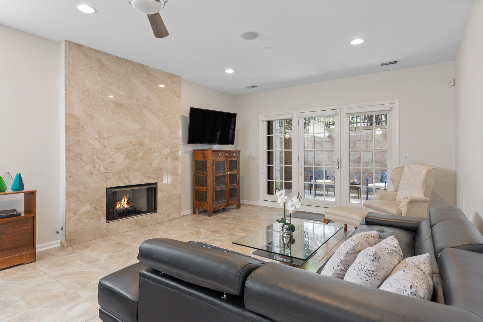 2729 N Sheffield Avenue Unit: 1S