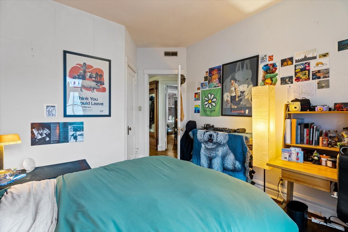 5114 N KENMORE Avenue Unit: 2N