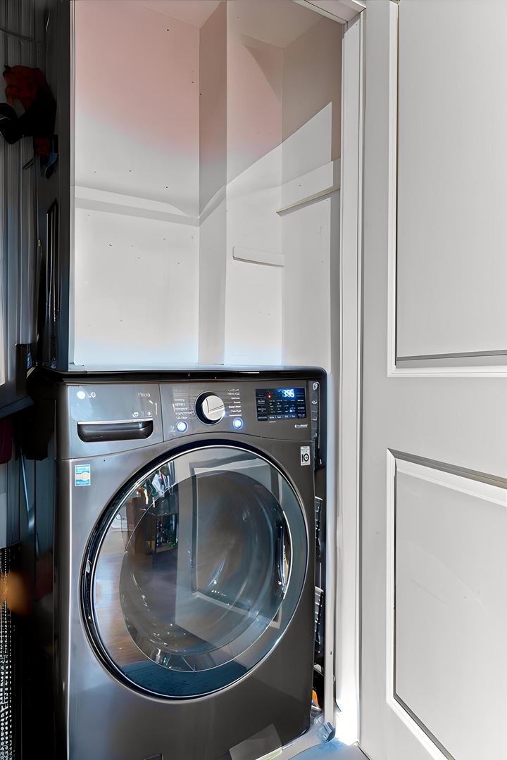 5114 N KENMORE Avenue Unit: 2N