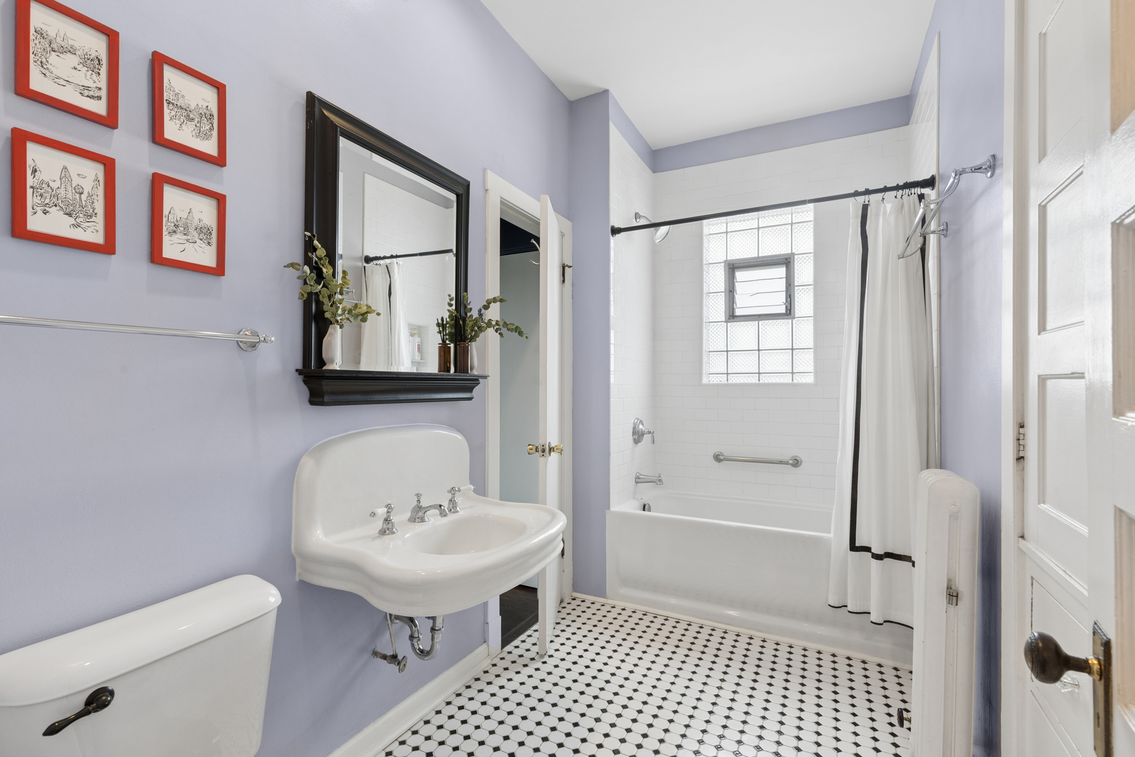 442 W Dickens Avenue Unit: 3